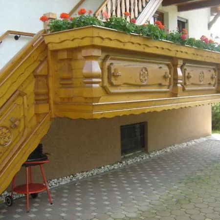 Ferienhaus-richter-fewo-linde *
